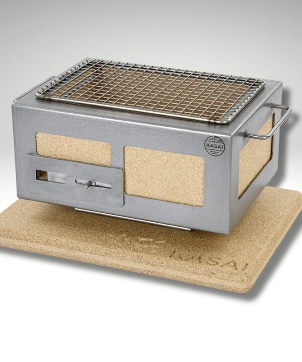 Détail de la finition en acier inox du gril japonais Kasai Nano