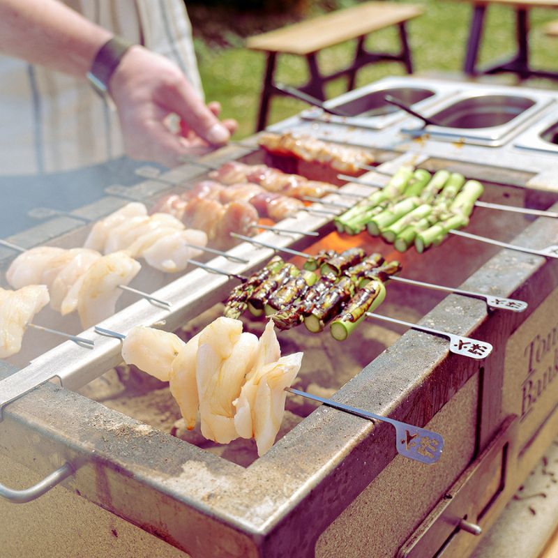 Cuisson de précision avec le pack brochettes pour Hibachi Nano
